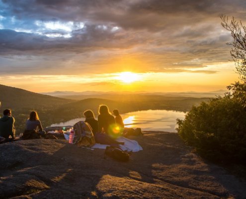 arthur-poulin-96074-unsplash Kranjska Gora in okolica ponuja veliko možnosti za pohodništvo in hribolazenje za vse vrste težavnosti